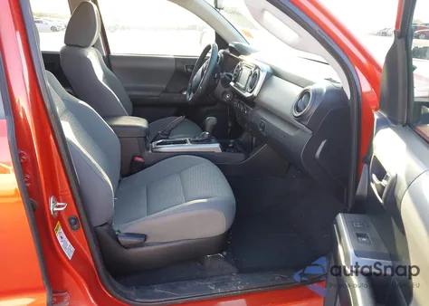 2016 Toyota Tacoma Sr5 V6 z USA, uszkodzony, nr VIN 5TFDZ5BN6GX010756